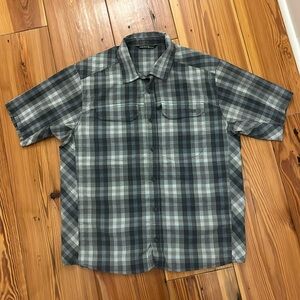 Sitka plaid shirt size Large